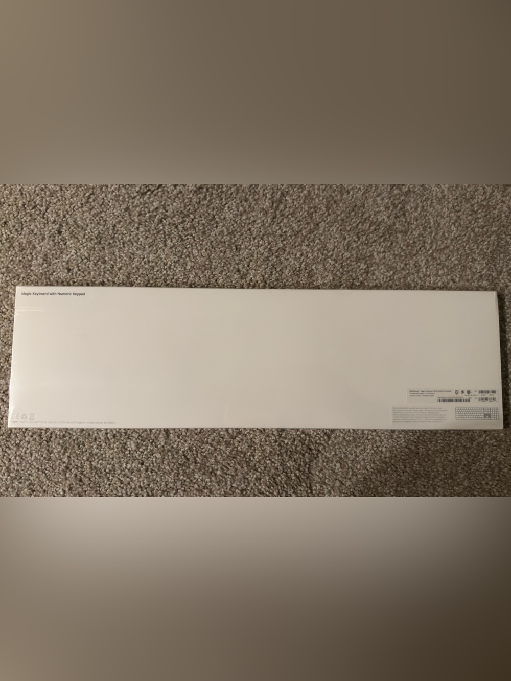 Apple Magic Keyboard – White - Picture 2 of 2